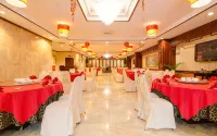 Regent's Park Hotel at Kayutangan Malang - breakfast