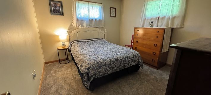 Charming 2-bedroom house in Tiona with sunset views and everything you need. Hotels in Warren County