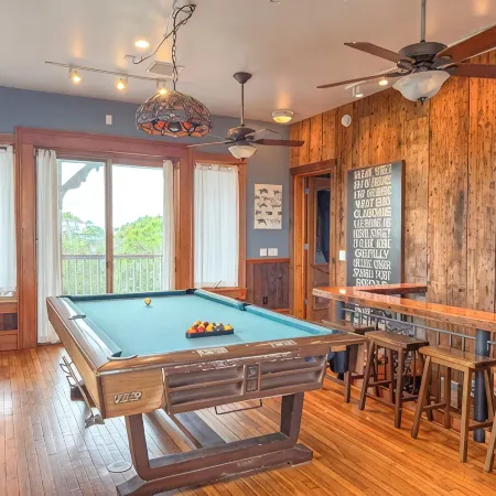 Gulf Front-New Orleans on the Beach! Hot Tub,Direct Beach Walkover-New Specials!