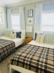 New! Walk to UM Football Stdm; 1 mi to sq; 2 Br That Sleeps 6! Luxe! Back Patio; - 4-Star