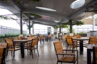 Nevada Hotel Ketapang - breakfast