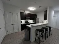 Welcome to outlet Charming townhome with WiFi and AC & more in enjoyable Bayonne - Homestays
