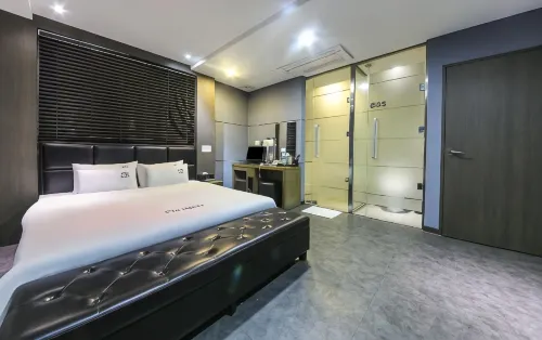 IM Hotel