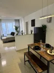 C&V: 3 PP - 2 rooms +WLAN+Smart-TV+Boxspringbed - 2 ดาว