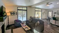 Charming quiet 2-bedroom house set in a cedar forest in welcoming Fish Creek - 3 stjerner