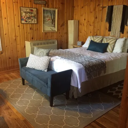 Cozy Guest Cabin Near River, Lake, And Hiking Access.
