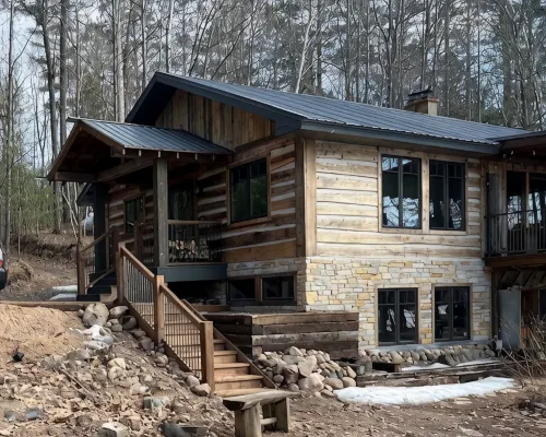 Camp Makwa 3-Bed 3-Bath Nostalgic Cabin in Harshaw