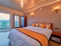 Ooty Blossom Retreat by Voye Homes Hotels in Udagamandalam