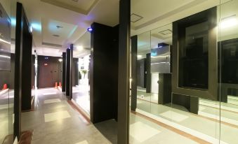 Yangpyeong Show Hotel