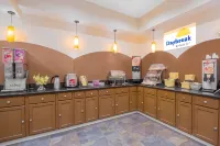 Days Inn by Wyndham Lubbock South - Aamiainen