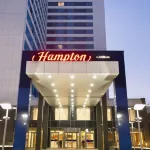 Hampton by Hilton Moscow Strogino Hotel - ที่มีที่จอดรถ