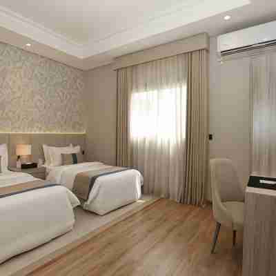Palm Gate Hotel Suites Rooms