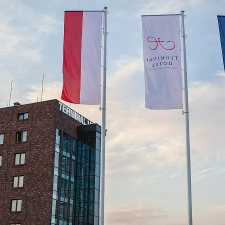 Terminal Hotel