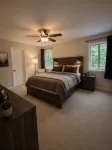 The Hideout Chalet Hot Tub & Fire Pit