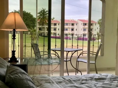 Santa Maria del Cabo Hotels in 