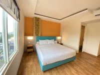 Front One Budget Malang by Azana