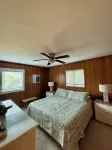 E-Sea-Livin' Oceanside Coastal Cottage in Corolla, 4 Min Walk to the Beach! - Wifi