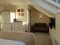 Compston House B & B - Homestays