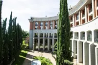 Azz Merida Medea - parking