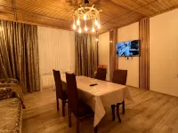 Cozy House with Swimming Pool Near City Center No1