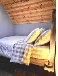 Eagles Nest A-frame: Riverfront Cabin: Add-on Treehouse Bedroom, Pet Friendly! - Chalets