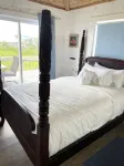 Quaint Cottage On The Beach in the South End