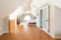 Modern & Spacious 1908 Home