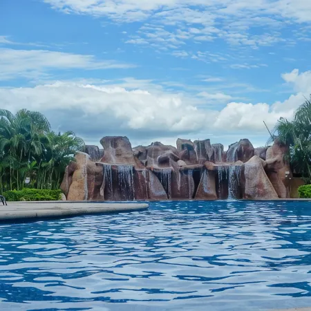 SADHANA_TAMARINDO  UNBEATABLE LOCATION!! MODERN CONDO, STEPS TO TAMARINDO BEACH!