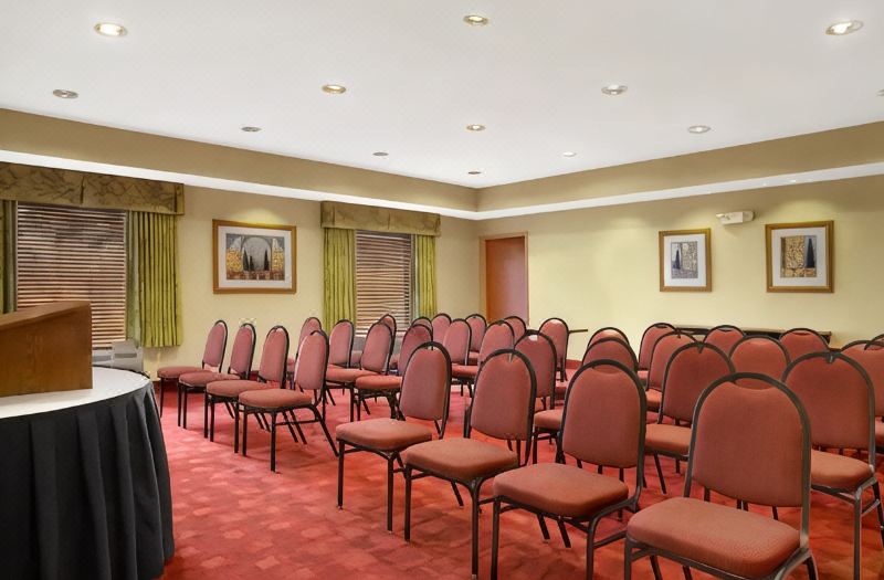 Hampton Inn Athens photo 3