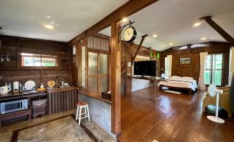 Pakchong Family Home