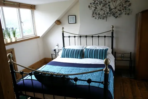 Bakewell  Stone Cottage/Sleeps 4/Log Burning Stove/Parking /2 Bathrooms/ WiFi - Country Houses