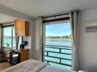 Romantic King Bed Studio ~ STUNNING VIEWS Bodega Bay - Perched over the water! - Wifi