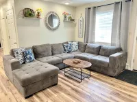 Lower Grape, Midtown Home 3bed&1bath - Condos