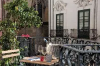 3 Bedroom Private Vacation Home in Palermo - บังกะโล