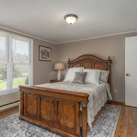 Historic Farmhouse Guest Quarters