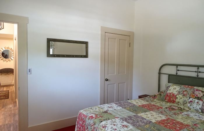 Converted 1830 Church - Newly Renovated For your Stay