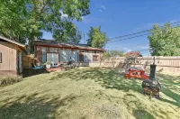 Sleep 7 near Texoma. King Bed! Small dog friendly! - واي فاي
