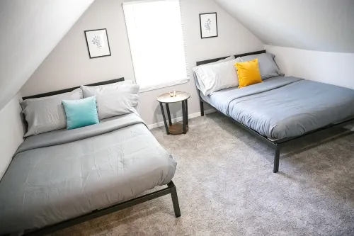 Cute Home, Newly Remodeled, Great Location! - 2つ星