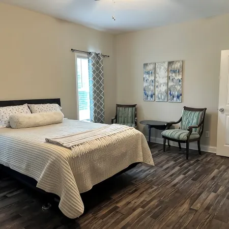 Grace Delani Getaway. Charming 3 bedroom home located in Gastonia, NC.