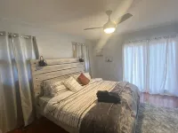 LAKE FRONT GUESTHOUSE - 3-Star