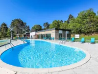 Domaine des Monedieres - Chalet Lac 4-6 - Pools