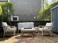 Stunning Beach Cottage just steps from Marblehead Harbor and Town - Wifi