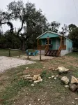 Casa Azul - Cozy cabin centrally located downtown Bandera - 3-Star