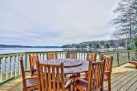 Totally remodeled year round LAKEFRONT home with stunning views of Lake Bomoseen - Wifi