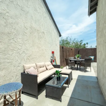 ALHAMBRA 4 Bed home near DTLA w/Parking