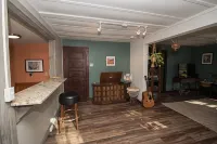 Private bungalow set in the forest - balcon