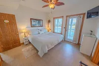Fully Accessible Sound View Oasis: 5 Kings, Elevator, Pool, Hot Tub & Games - 4-Star