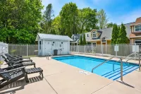 Spruce and Shore Motel - 3-Star