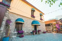 Castle Boutique Hotel - 3-Star
