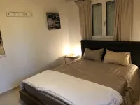 Top holiday home private pool by the sea with private garden for single use - 露台